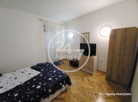 2 camere da letto Tsentar, Varna 11