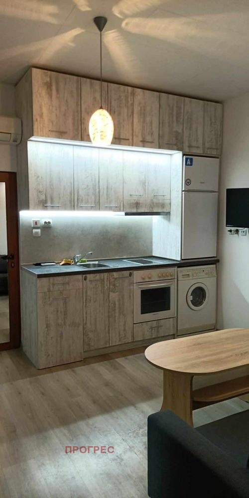 Дава под наем 2-СТАЕН, гр. Пловдив, Младежки Хълм