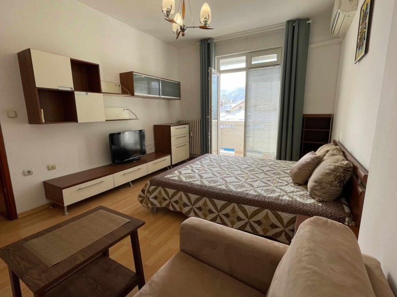 Под наем 3-СТАЕН, град София, Център • 700 € / 1369.08 лв. • 85689832 1