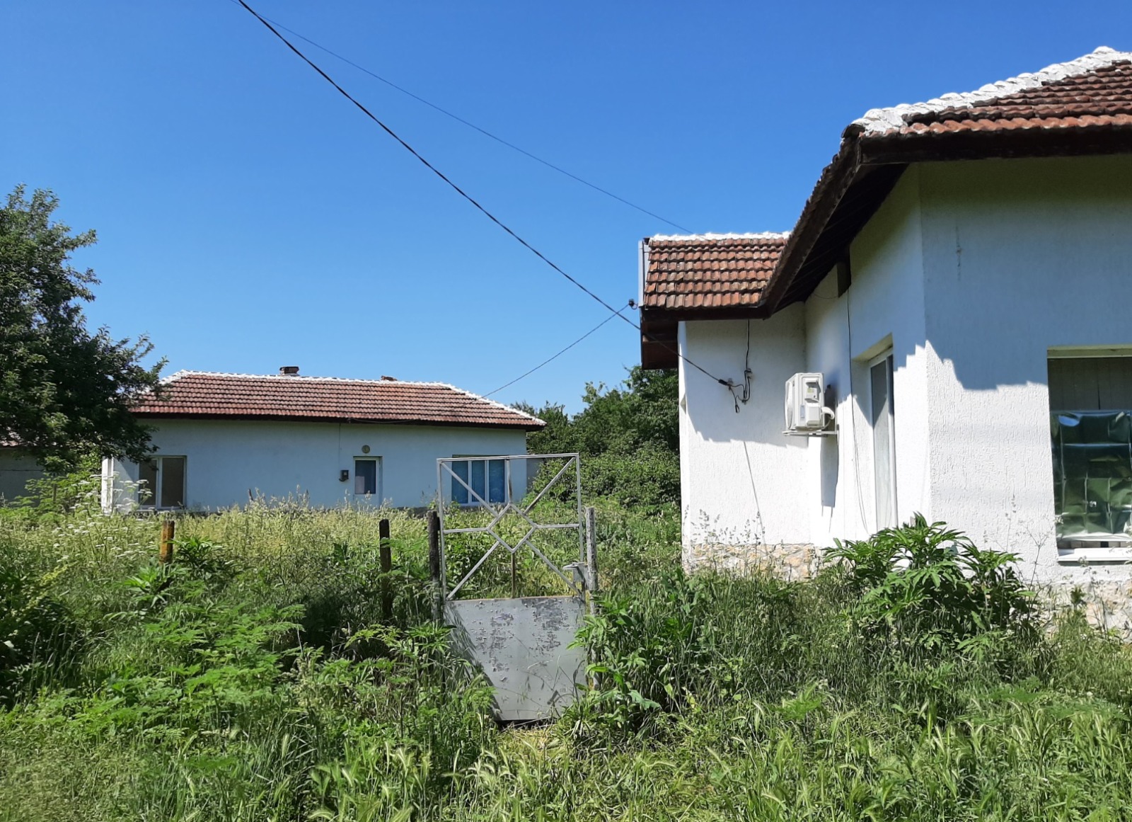 Дава под наем КЪЩА, с. Горно Пещене, област Враца, снимка 3 - Къщи - 54679681