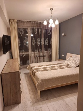 1 quarto Banichora, Sofia 1