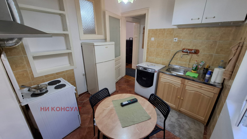 Дава под наем  3-стаен град София , Център , 90 кв.м | 59435867 - изображение [12]