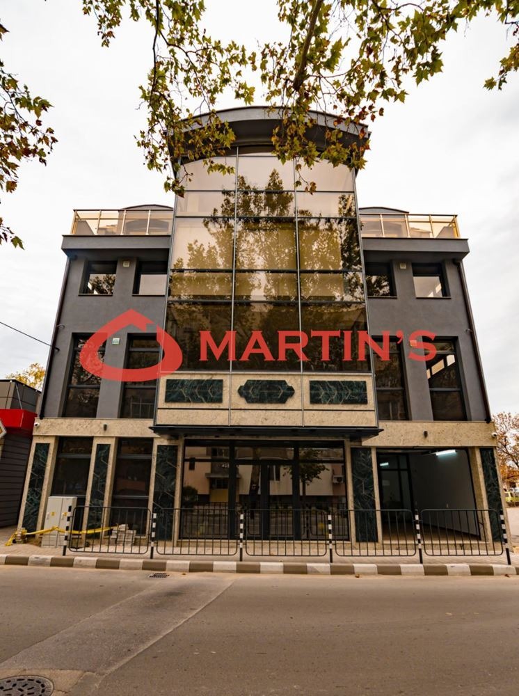 Дава под наем МАГАЗИН, гр. Асеновград, област Пловдив