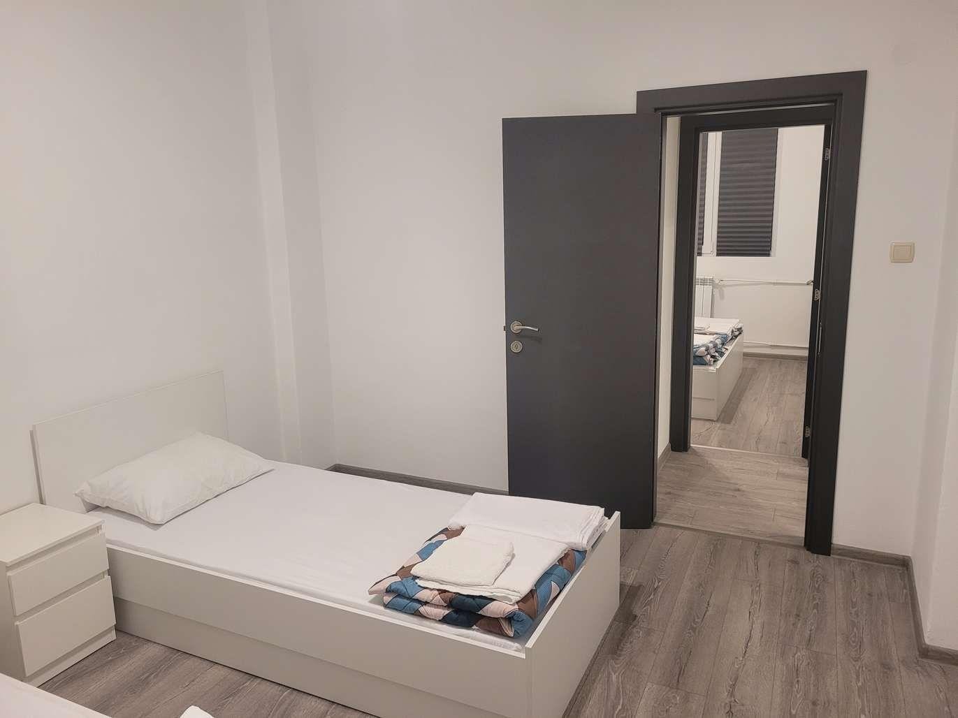 Дава под наем 3-СТАЕН, гр. София, Център, снимка 9 - Апартаменти - 55101822