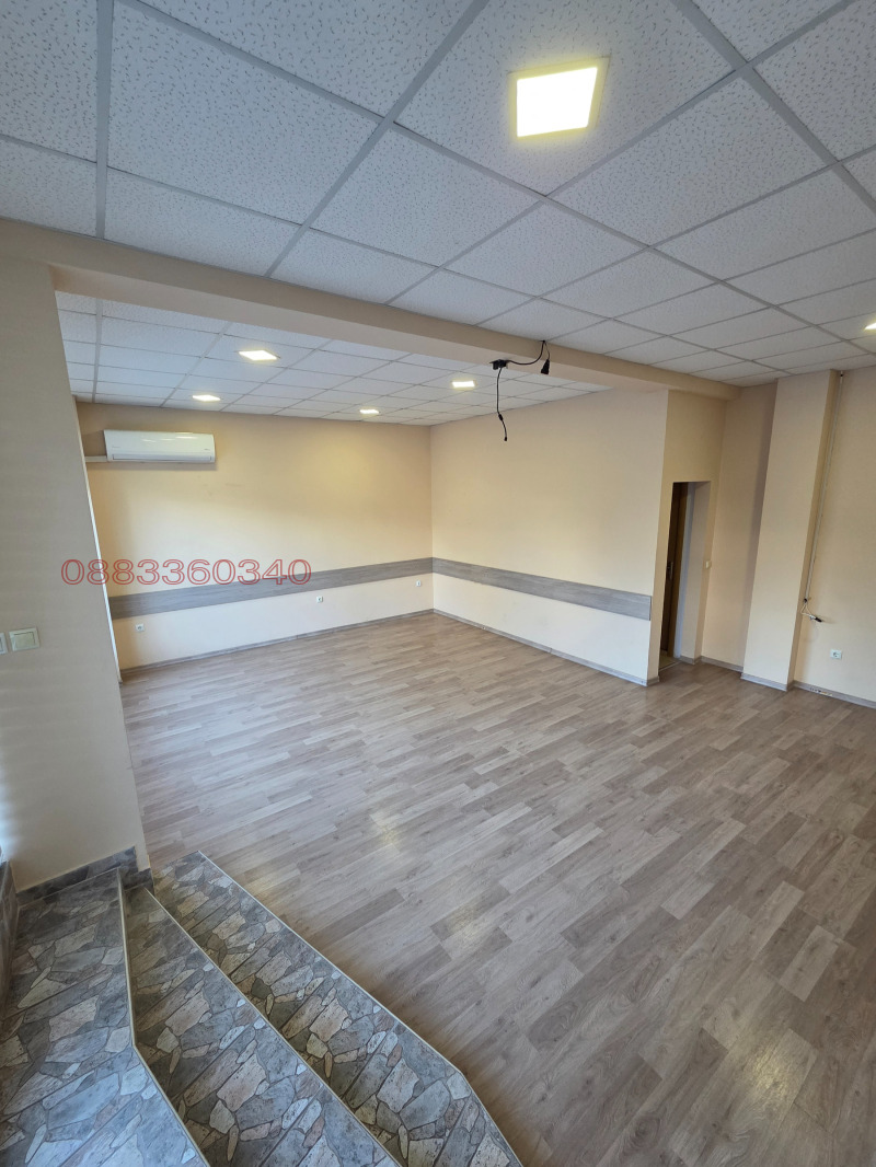Дава под наем ОФИС, гр. Русе, Център, снимка 3 - Офиси - 53110539