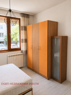 ���� ��� ���� 3-����� | Imot.bg � ����� ������ 8