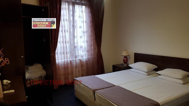 Дава под наем  2-стаен град Шумен , Център , 70 кв.м | 84068303 - изображение [4]
