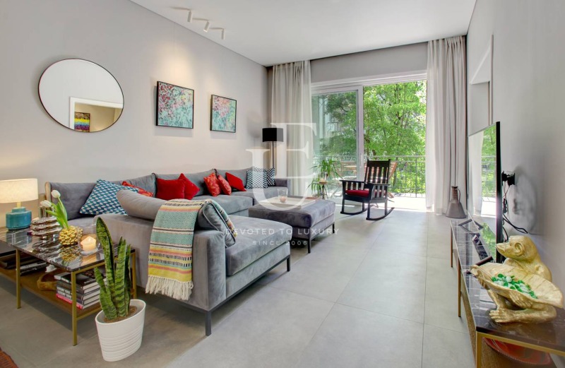 Zu vermieten  3 Schlafzimmer Sofia , Zentar , 150 qm | 56146427 - Bild [2]