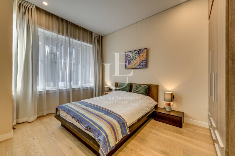 Zu vermieten  3 Schlafzimmer Sofia , Zentar , 150 qm | 56146427 - Bild [12]