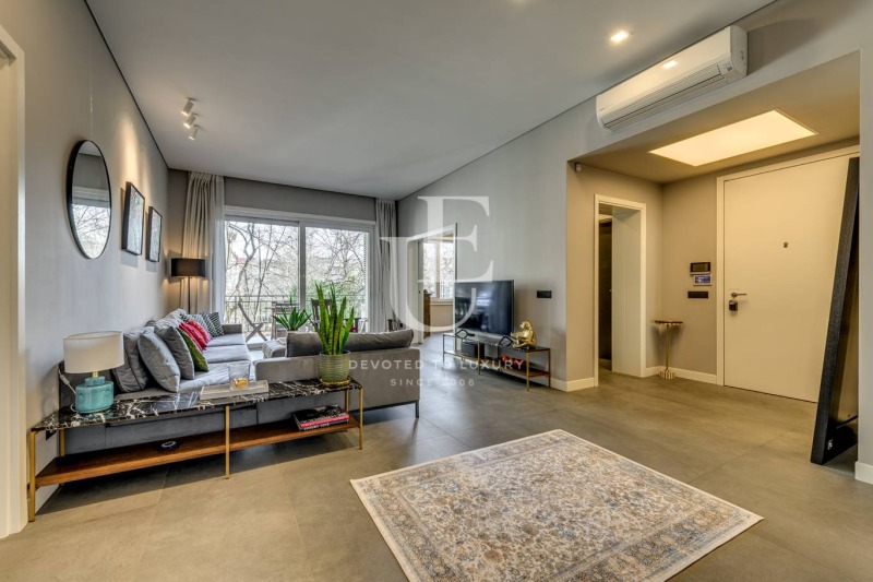 Zu vermieten  3 Schlafzimmer Sofia , Zentar , 150 qm | 56146427 - Bild [15]