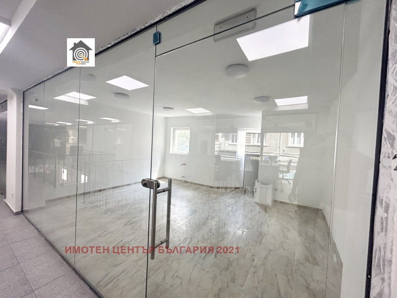 Издаје се  Канцеларија Софија , Центар , 35 м2 | 32313012 - слика [4]