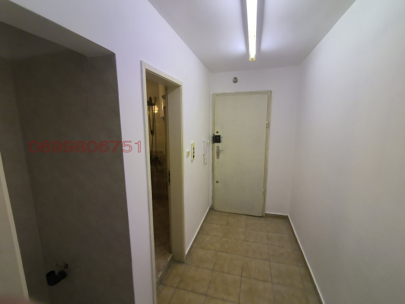 Дава под наем АТЕЛИЕ, ТАВАН, гр. София, Борово, снимка 11 - Апартаменти - 52895365