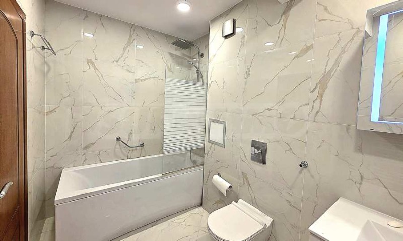 Zu vermieten  3 Schlafzimmer Sofia , Zentar , 170 qm | 91773502 - Bild [14]