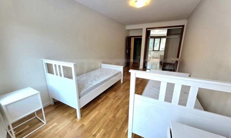 Zu vermieten  3 Schlafzimmer Sofia , Zentar , 170 qm | 91773502 - Bild [13]