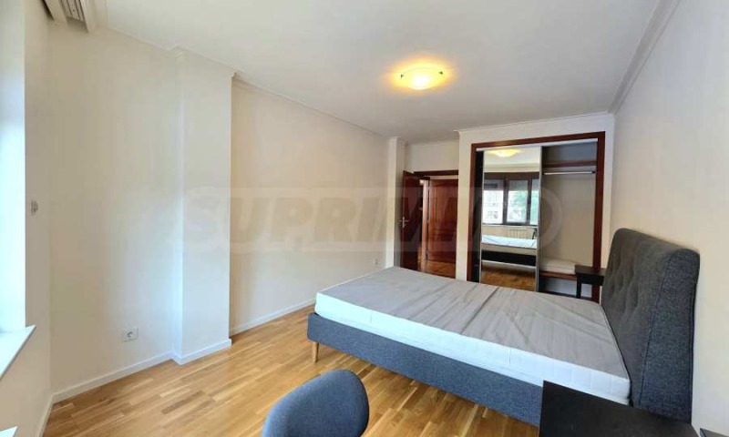 Zu vermieten  3 Schlafzimmer Sofia , Zentar , 170 qm | 91773502 - Bild [7]