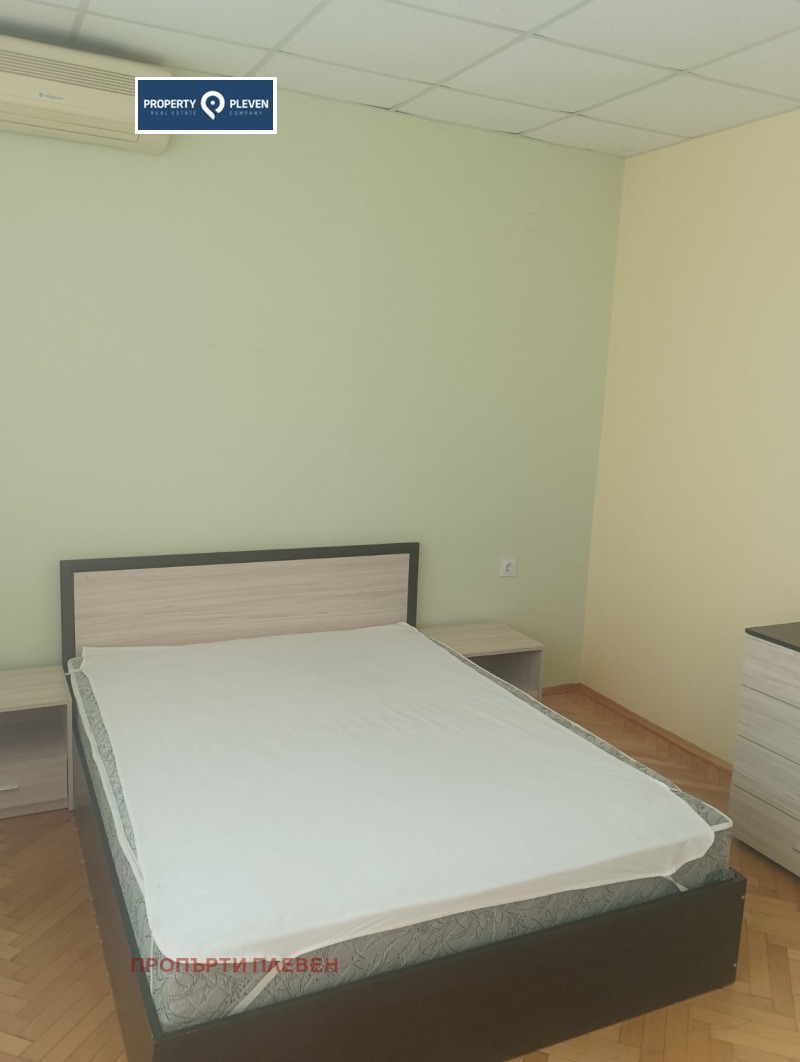 Zu vermieten  3 Schlafzimmer Plewen , Schirok zentar , 100 qm | 92952832