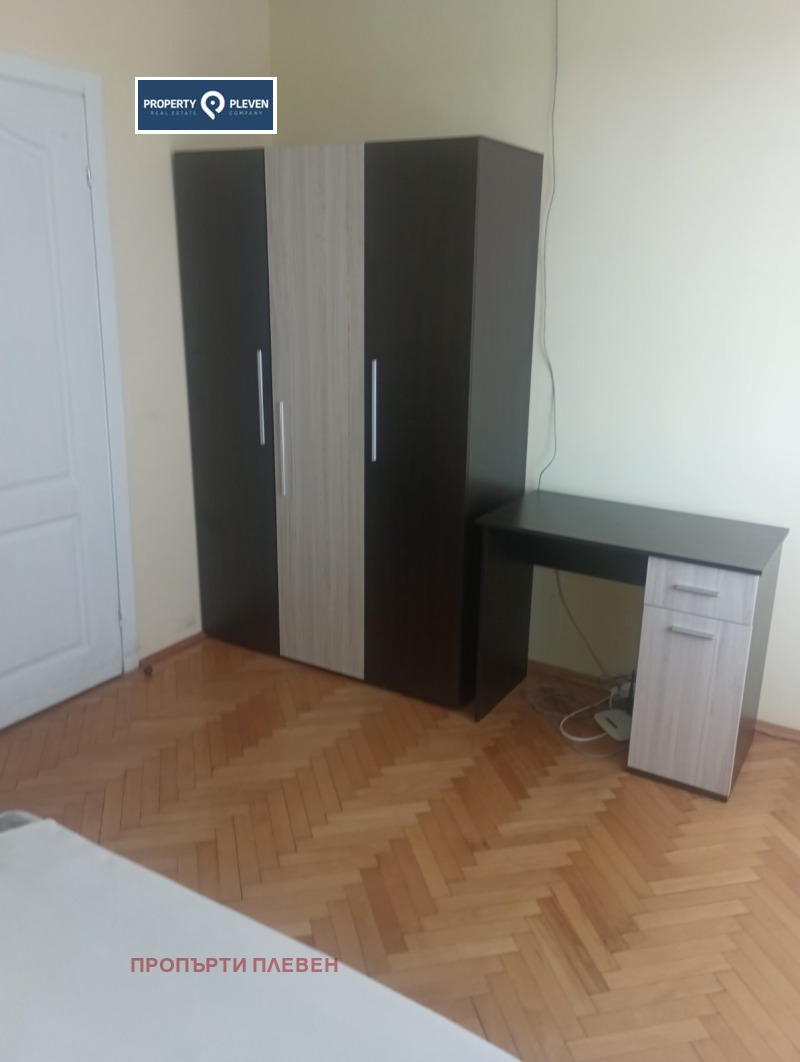 Zu vermieten  3 Schlafzimmer Plewen , Schirok zentar , 100 qm | 92952832 - Bild [4]