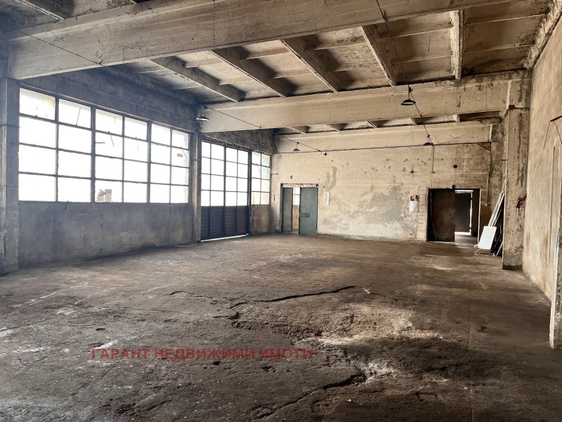 Дава под наем ПРОМ. ПОМЕЩЕНИЕ, гр. Габрово, Промишлена зона, снимка 4 - Производствени сгради - 53123605