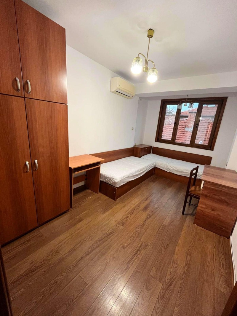 De inchiriat  3+ dormitor Plovdiv , Hristo Smirnensci , 120 mp | 18403847 - imagine [8]
