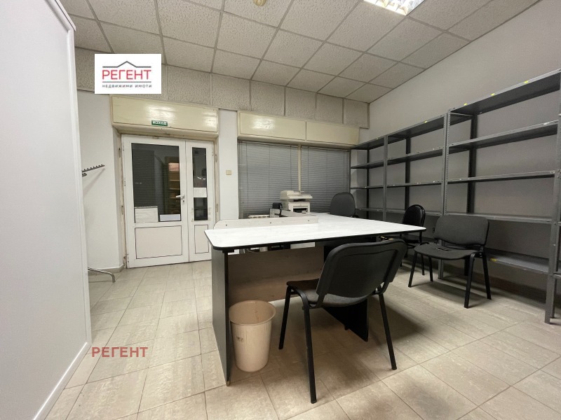 För uthyrning  affär Gabrovo , Centar , 25 kvm | 38273487 - bild [3]