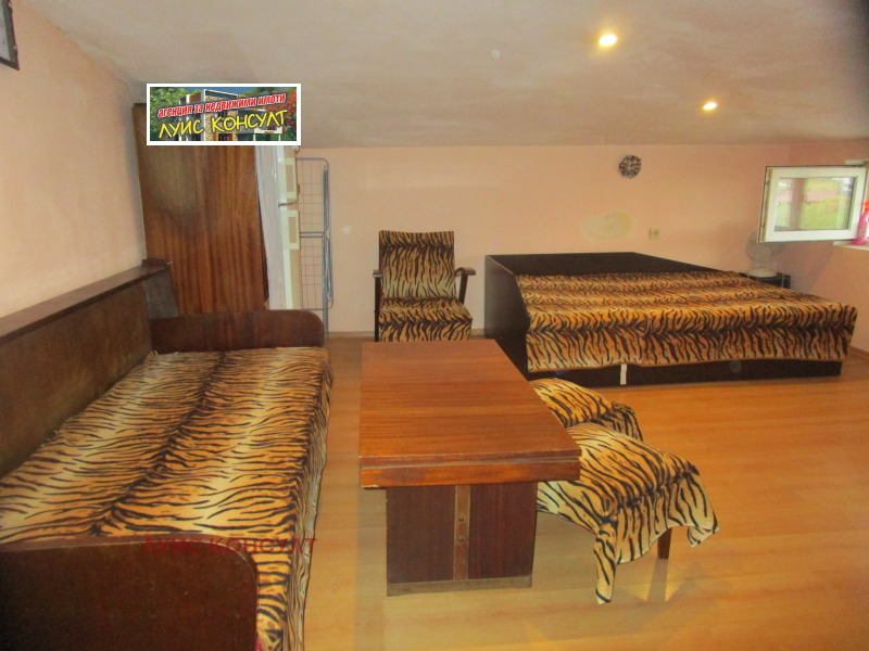 Дава под наем СТАЯ, гр. Монтана, Идеален център, снимка 5 - Стаи под наем - 53322555