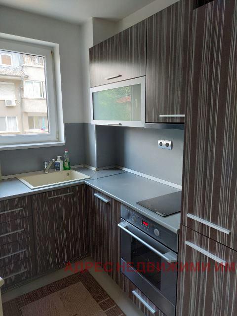 För uthyrning  1 sovrum Stara Zagora , Centar , 62 kvm | 27385847