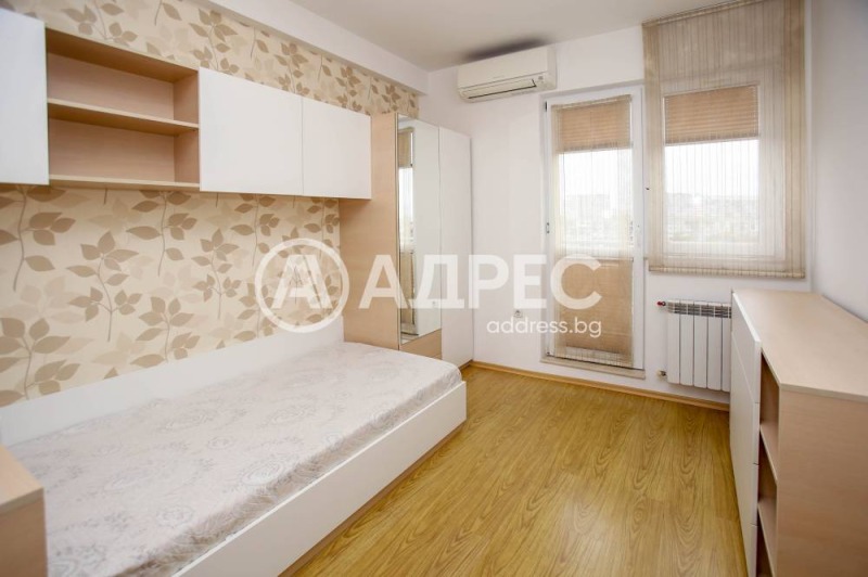 Дава под наем 3-СТАЕН, гр. София, Център, снимка 6 - Апартаменти - 53255268