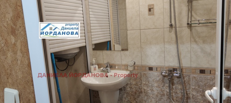 K pronájmu  Studio Ruse , Družba 3 , 40 m2 | 42791021 - obraz [9]
