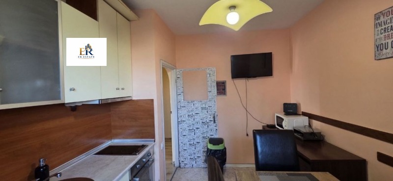 Дава под наем 2-СТАЕН, гр. Плевен, Идеален център, снимка 2 - Апартаменти - 52881734