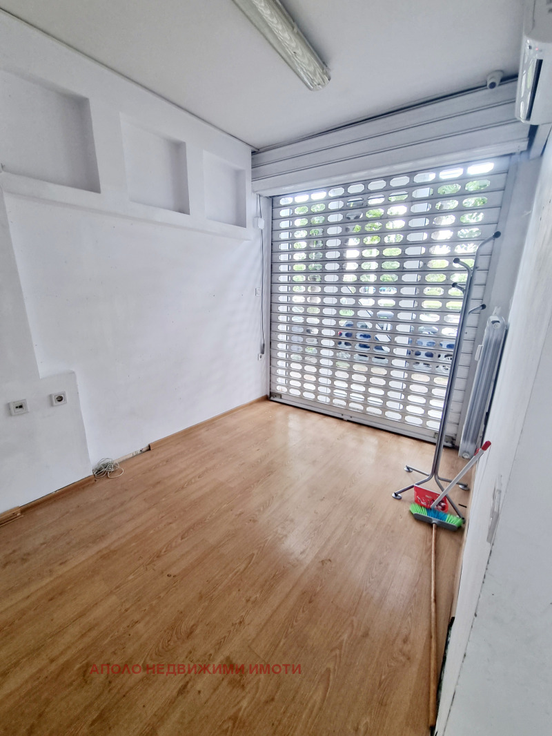 Kiralık  Mağaza Sofia , Centar , 40 metrekare | 29100383 - görüntü [6]