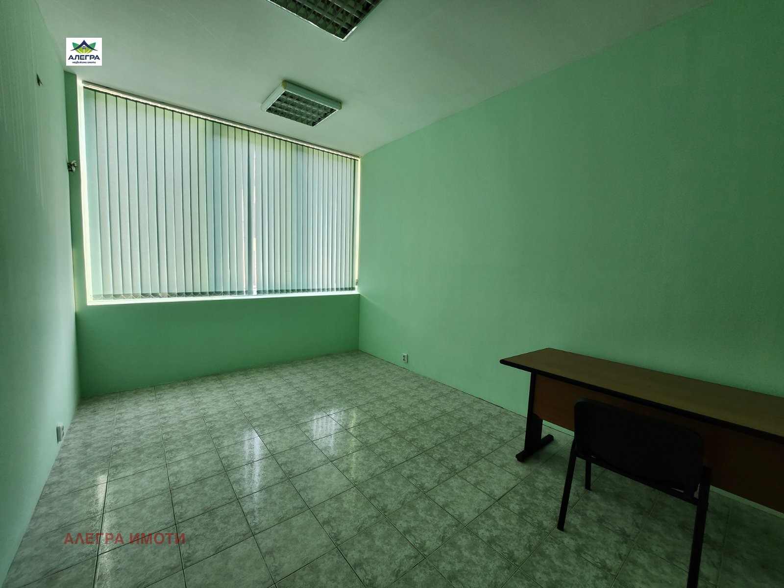 Дава под наем ОФИС, гр. Пазарджик, Център, снимка 3 - Офиси - 53775763