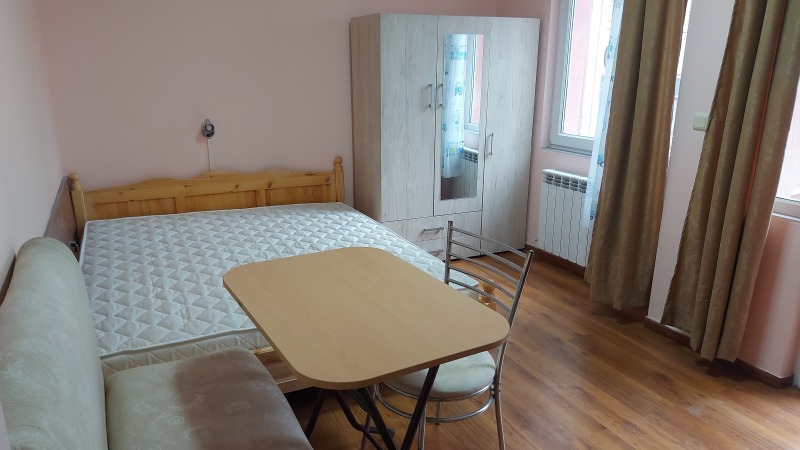 Издаје се  1 спаваћа соба Софија , Банишора , 73 м2 | 23548740 - слика [5]