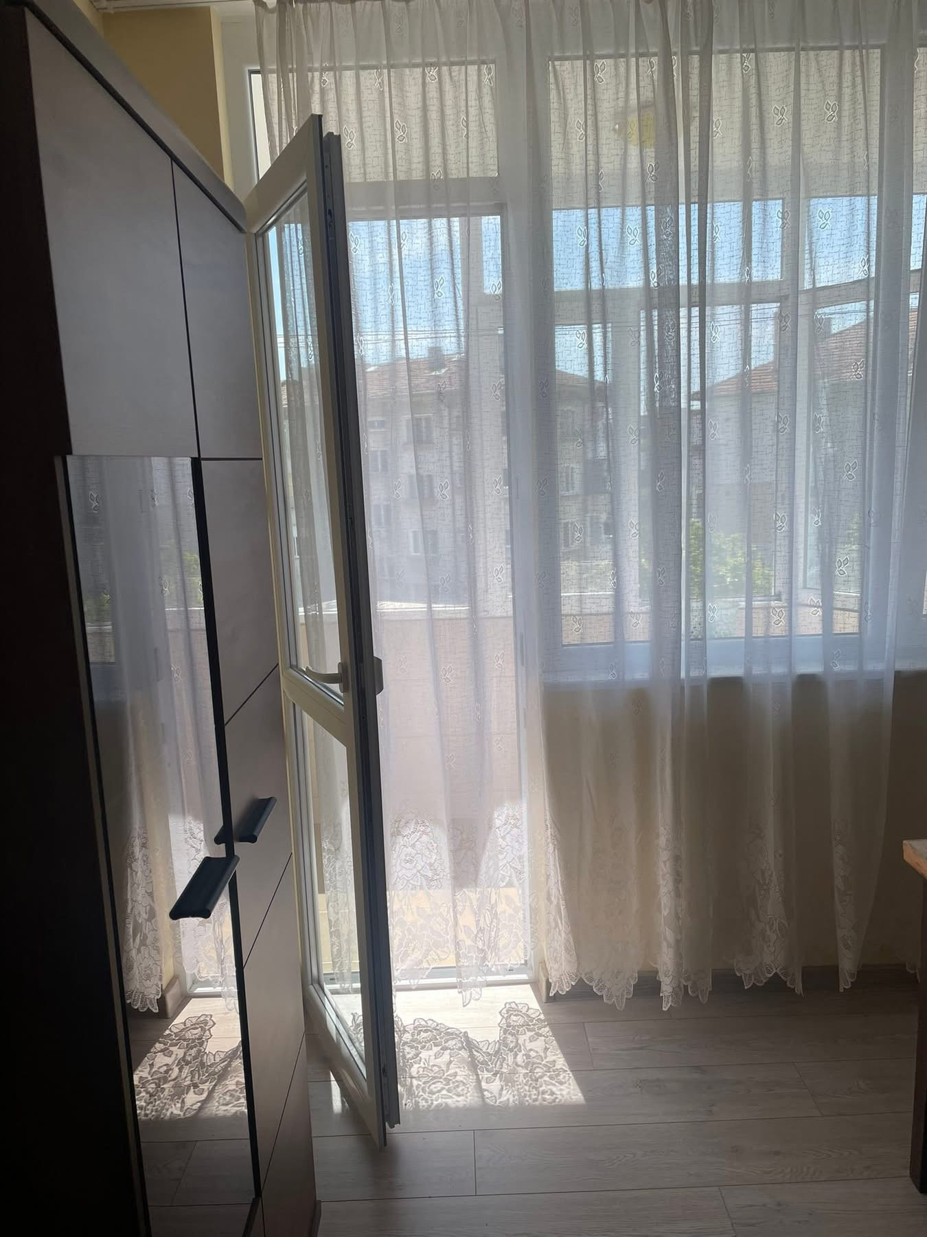 Дава под наем 2-СТАЕН, гр. Шумен, 5-ти полк, снимка 8 - Апартаменти - 55134653