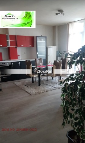 2 makuuhuonetta Tsentar, Šumen