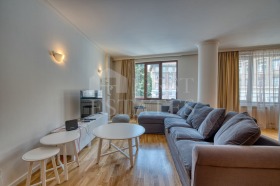 3+ soveværelse Tsentar, Sofia