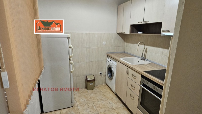 Дава под наем 2-СТАЕН, гр. Пазарджик, Център, снимка 4 - Апартаменти - 52579777