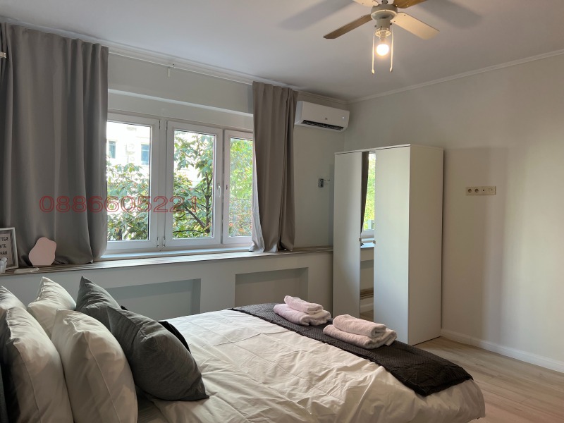 Дава под наем 3-СТАЕН, гр. София, Център, снимка 3 - Апартаменти - 53275266