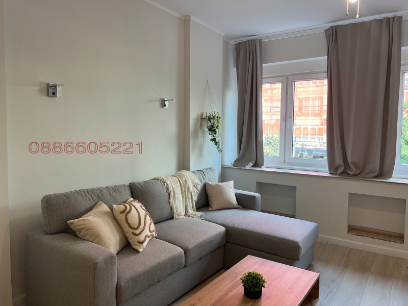 Дава под наем 3-СТАЕН, гр. София, Център