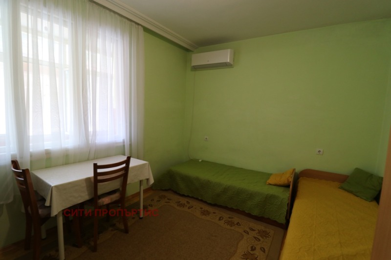 De inchiriat  1 dormitor Blagoevgrad , Șiroc țentâr , 50 mp | 24790838 - imagine [5]