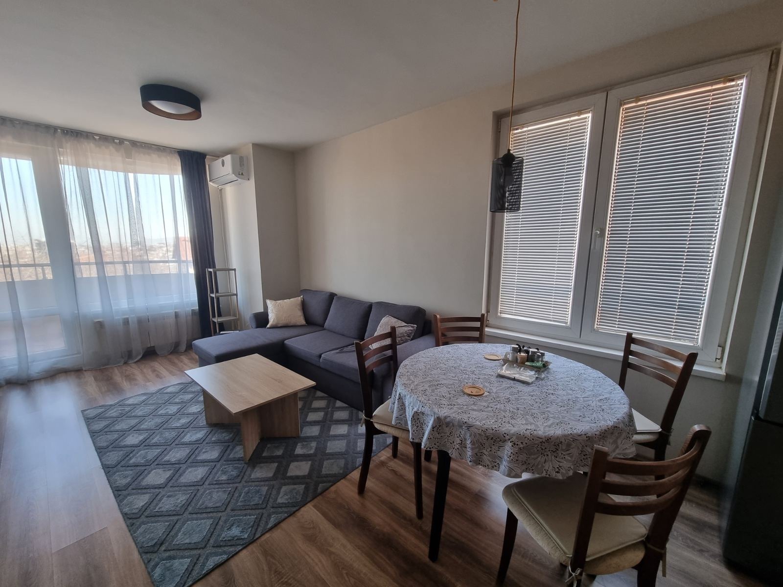 Дава под наем 2-СТАЕН, гр. София, Карпузица