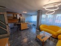 Дава под наем МНОГОСТАЕН, гр. Варна, Център, снимка 2