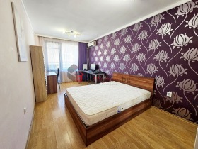 1 Schlafzimmer Lewski 1, Warna 10