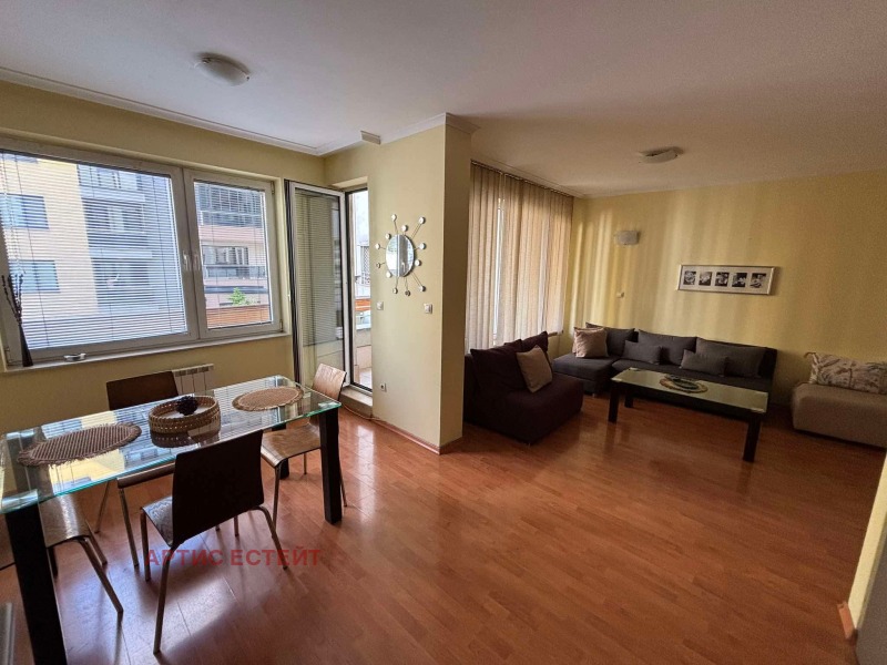 De inchiriat  1 dormitor Sofia , Strelbiște , 75 mp | 76857429 - imagine [2]