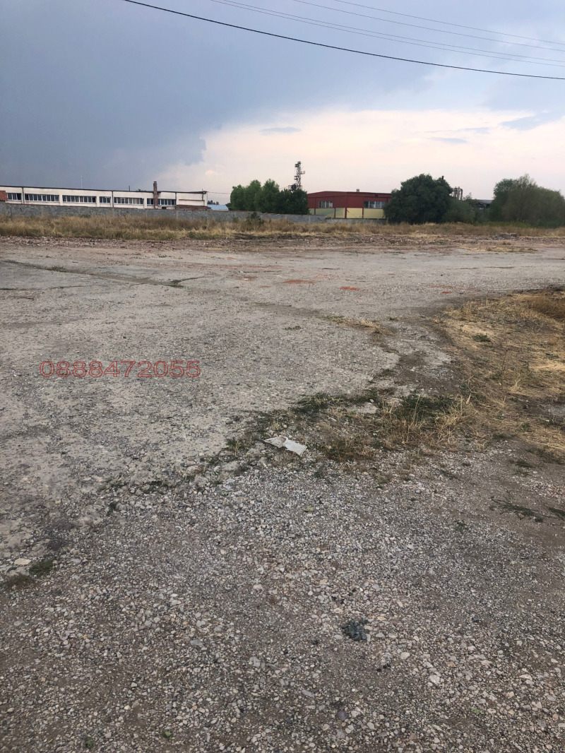 Дава под наем МЯСТО, с. Пролеша, област София област, снимка 10 - Парцели - 52785589