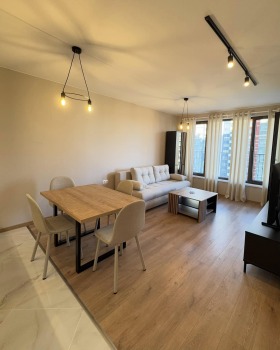 1 chambre Lyatno kino Trakiya, Varna