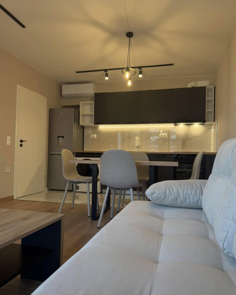 Zu vermieten  1 Schlafzimmer Warna , Ljatno kino Trakija , 70 qm | 84219816 - Bild [4]