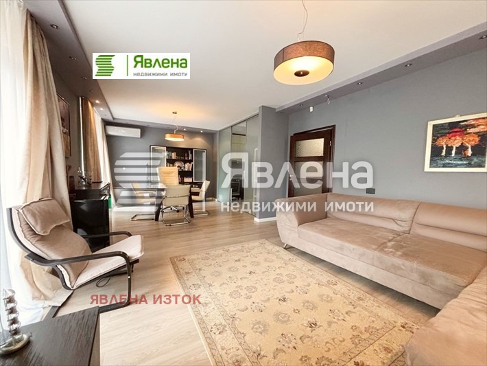 Под наем 2-СТАЕН, град София, Лозенец • 899 € / 1758.29 лв. • 52466466 1