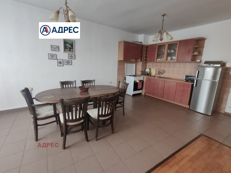 Te huur  2 slaapkamers Varna , ZjP Gara , 140 m² | 72382868 - afbeelding [17]