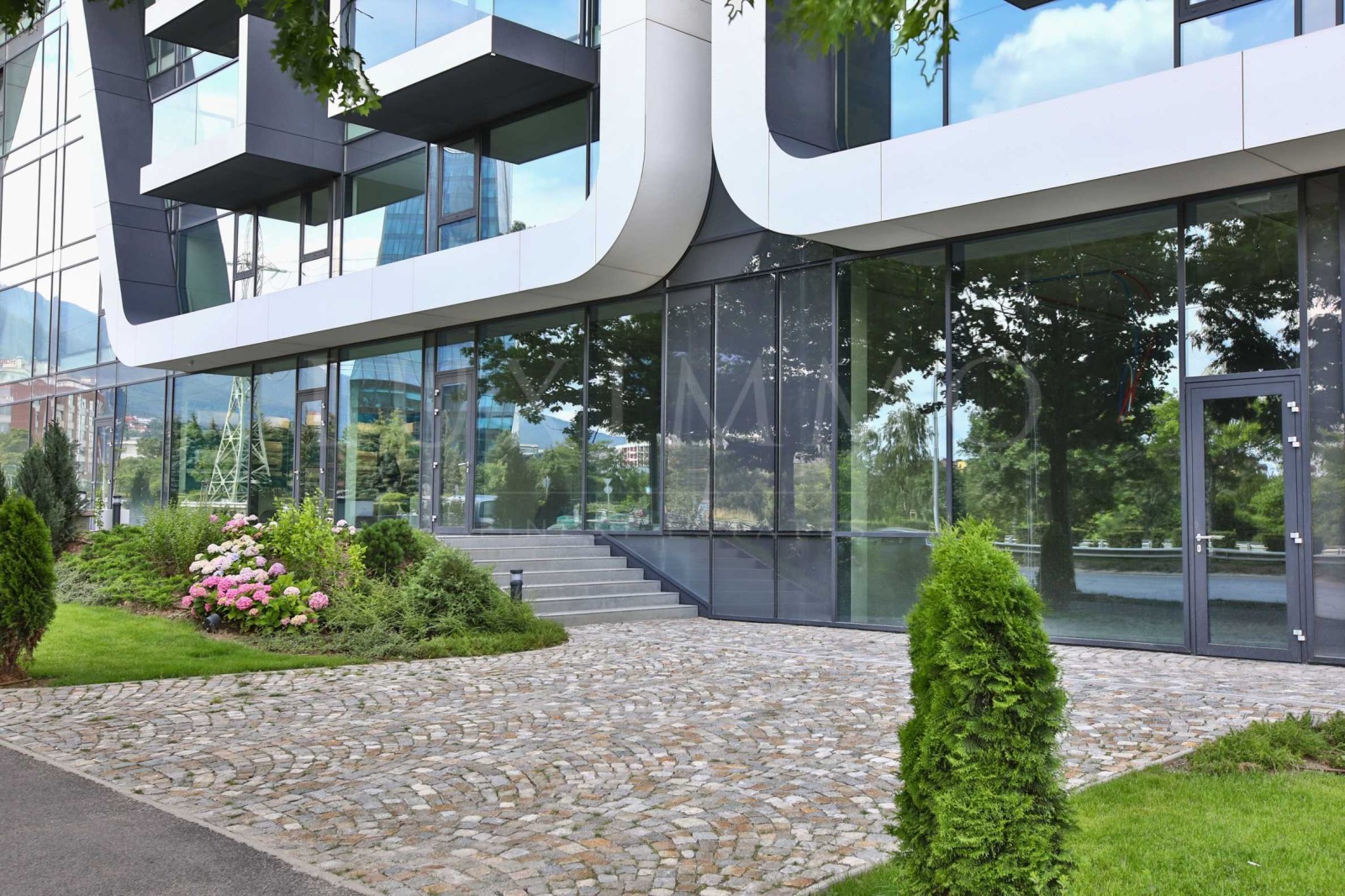 Дава под Наем МАГАЗИН | Imot.bg — изображение 2