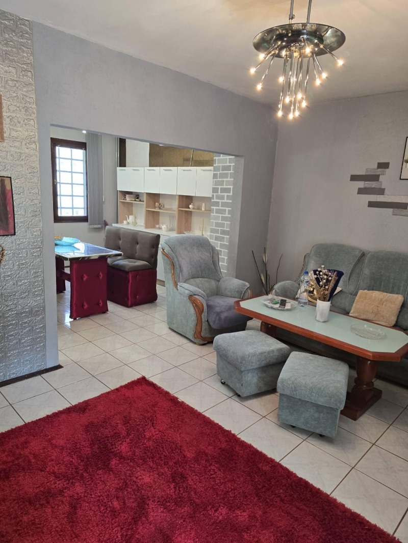 De inchiriat  2 dormitoare Plovdiv , Ciuciuc Parij , 96 mp | 88422179 - imagine [2]